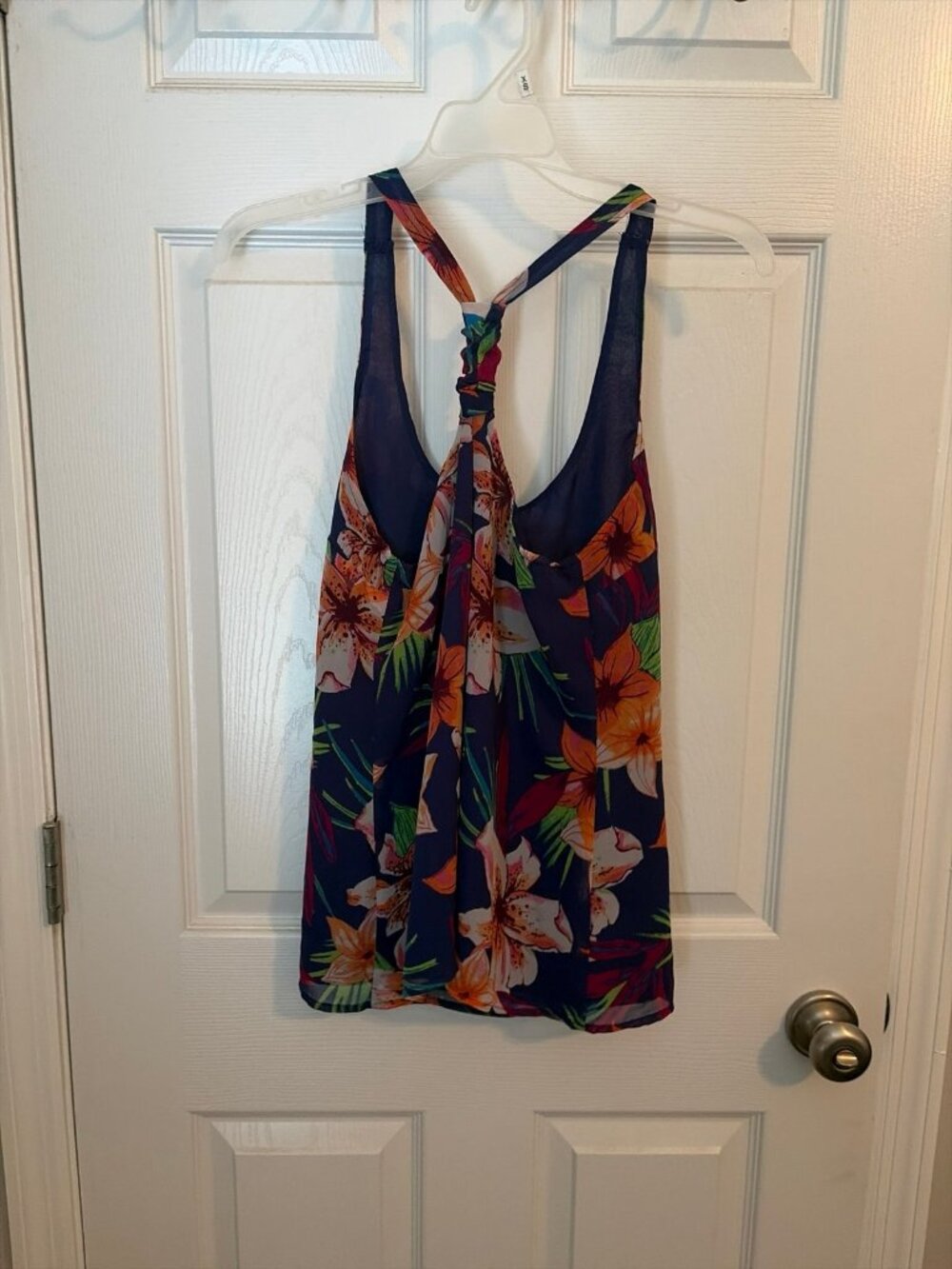 Tank top - Picture 3 of 3